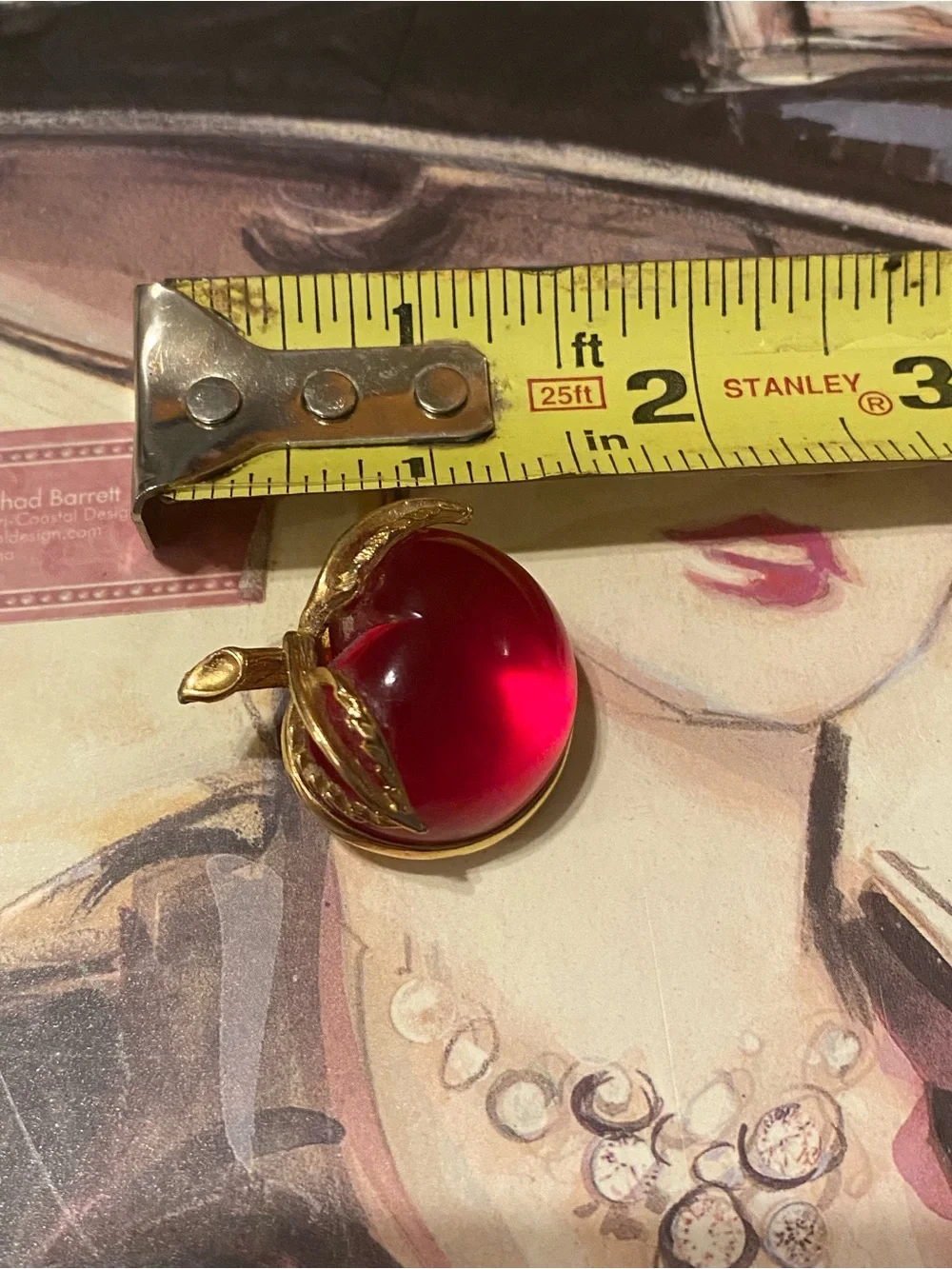 Coquette Grandmacore 70s Sarah Coventry Red Lucite Jelly Belly Apple Brooch Pin